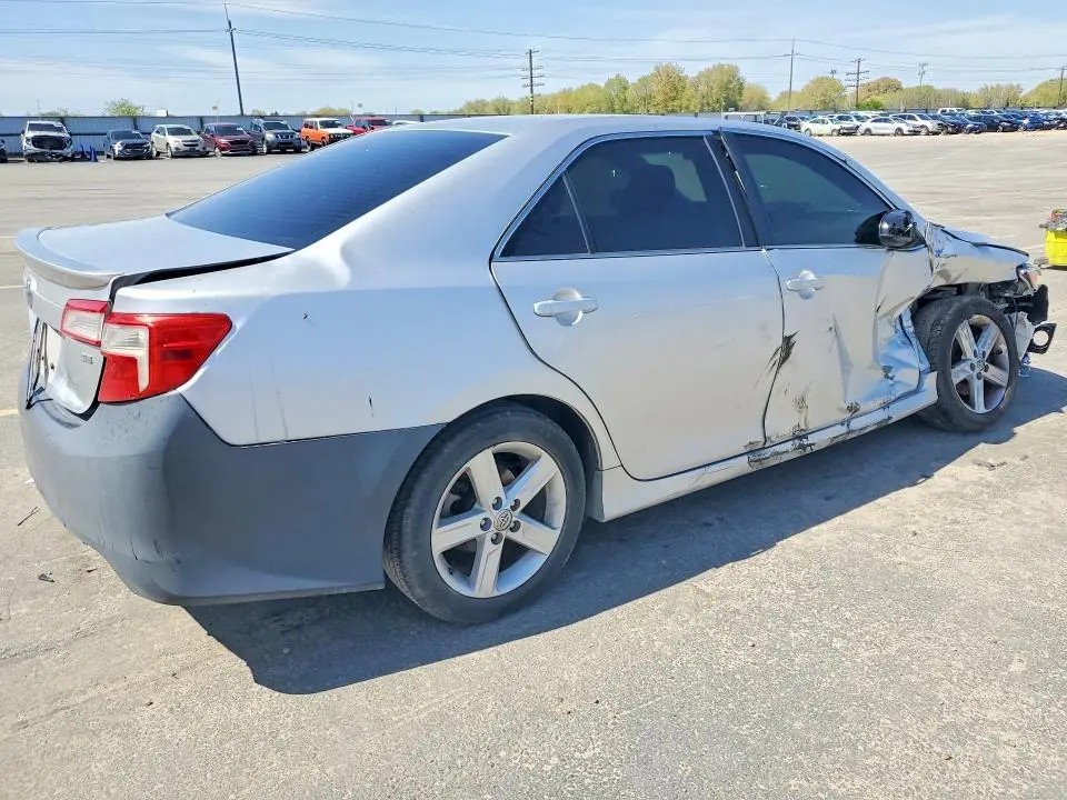 2013 TOYOTA CAMRY   
