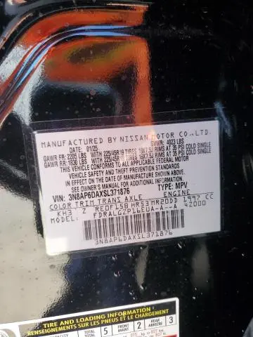 2025 NISSAN KICKS SR  