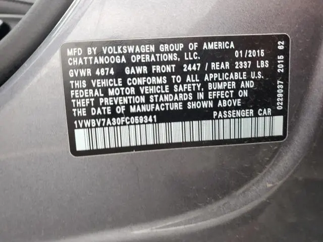 2015 VOLKSWAGEN PASSAT SE  