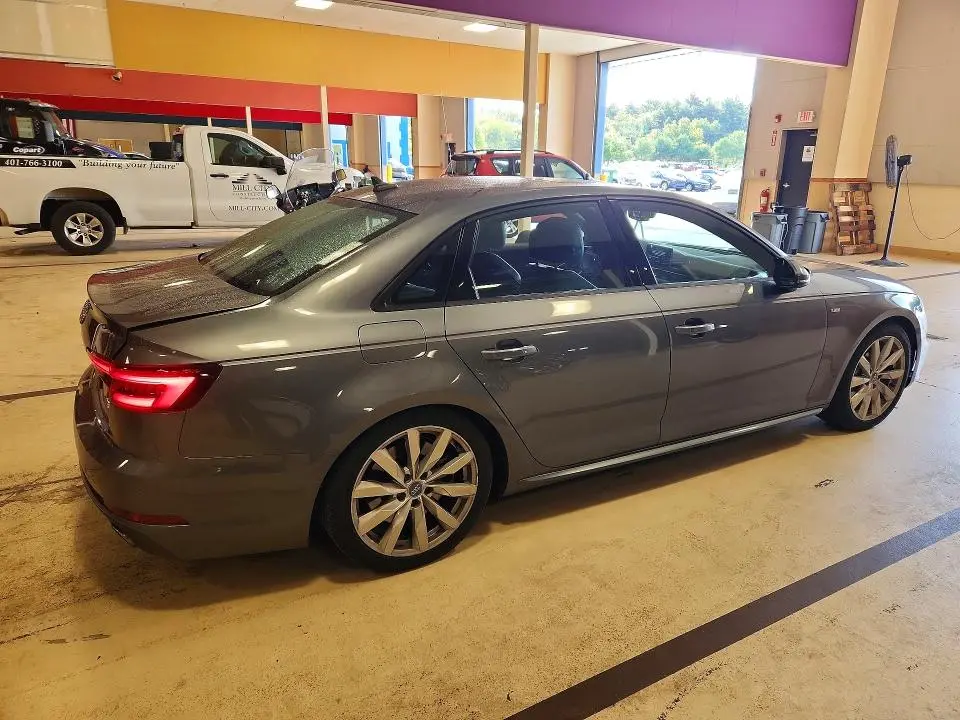 2018 AUDI A4 PREMIUM  