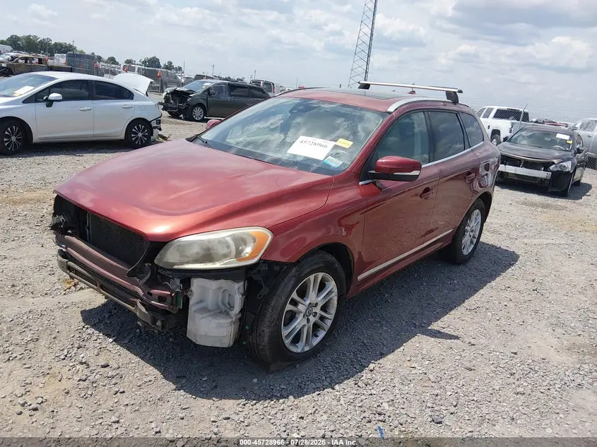 2015 VOLVO XC60 T5 PLATINUM