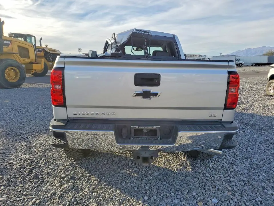 2016 CHEVROLET SILVERADO K2500 HEAVY DUTY LTZ  