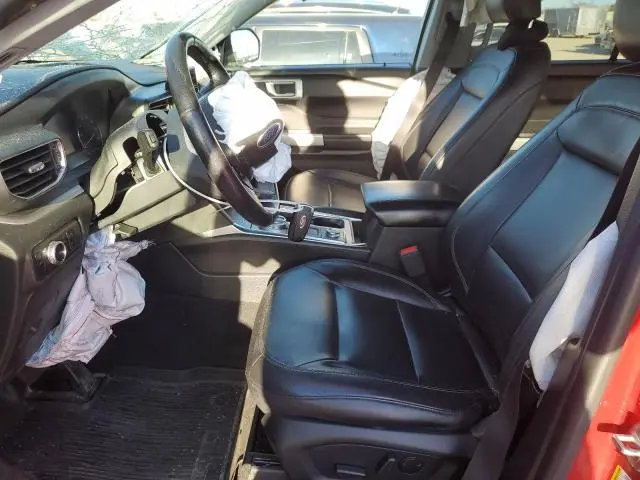 2022 FORD EXPLORER XLT  