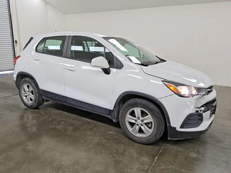 2021 CHEVROLET TRAX LS  