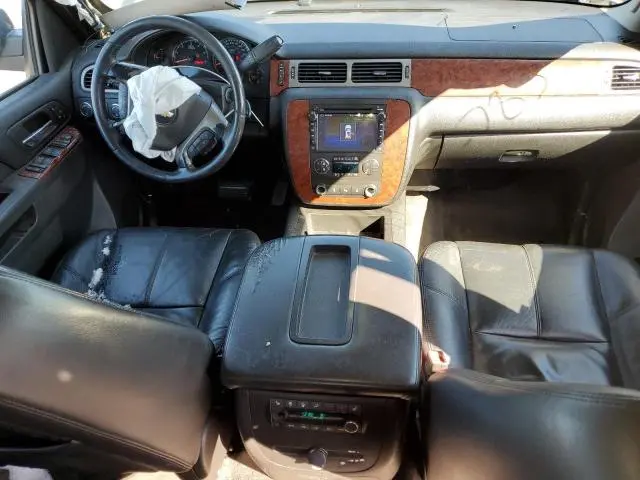 2011 CHEVROLET SUBURBAN K1500 LT