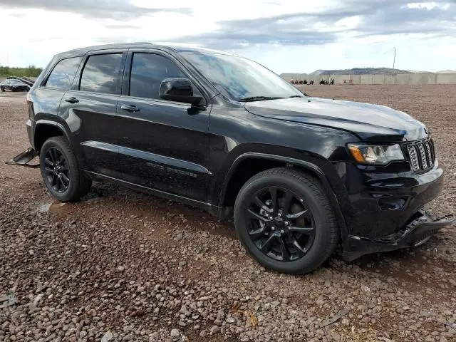 2020 JEEP GRAND CHEROKEE LAREDO  