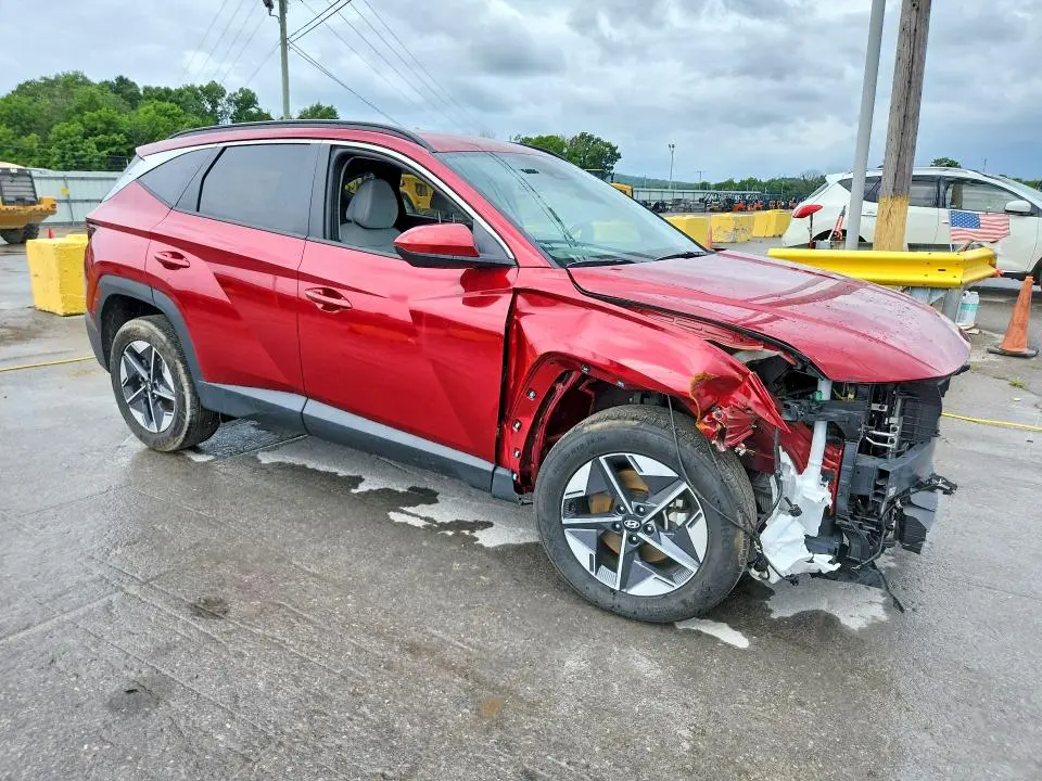 2025 HYUNDAI TUCSON SEL  