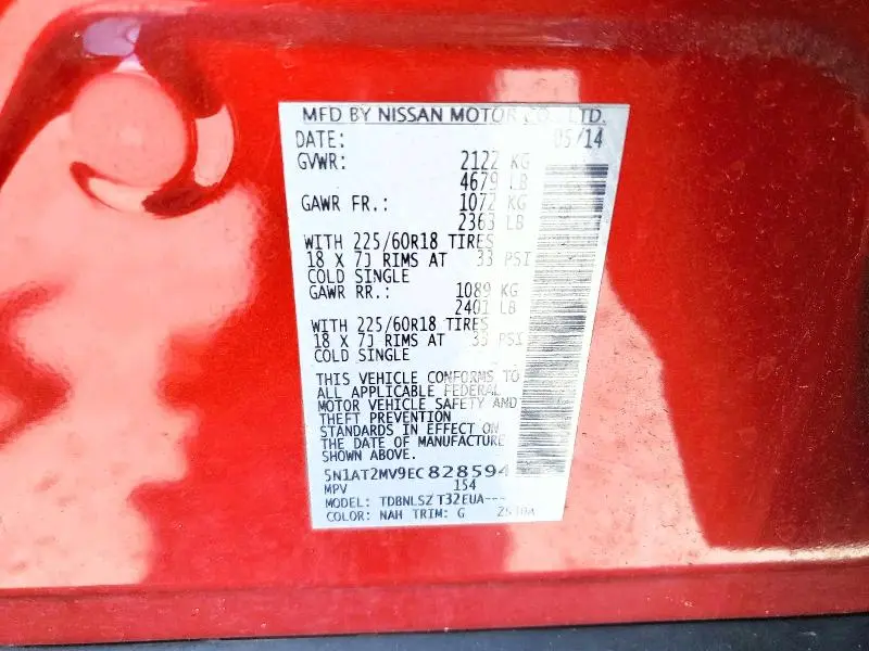 2014 NISSAN ROGUE SL  