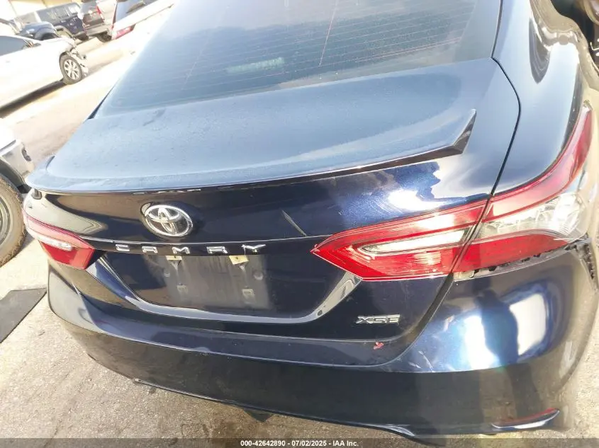 2021 TOYOTA CAMRY XSE