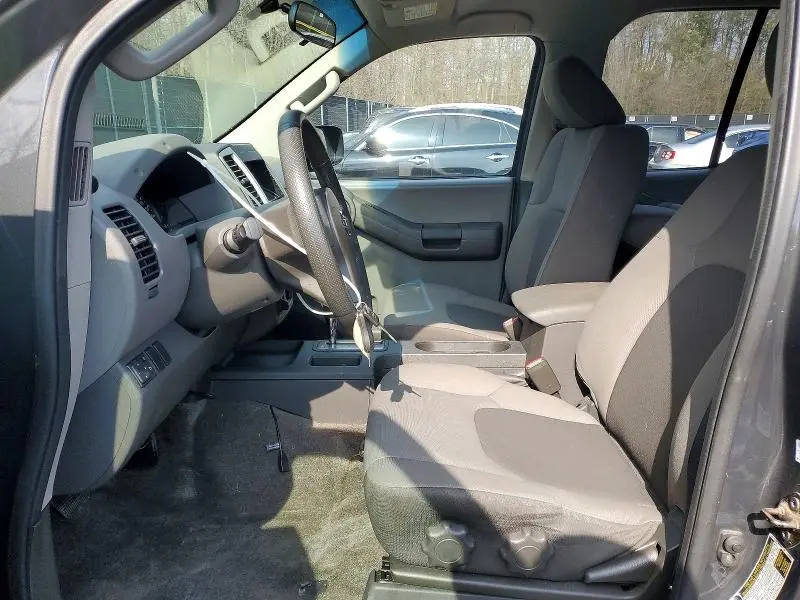 2013 NISSAN XTERRA X  