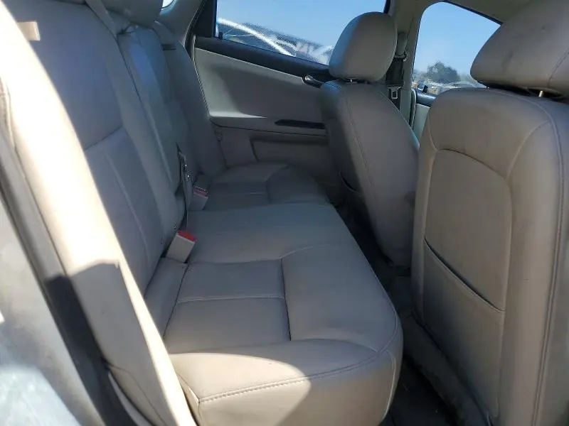 2010 CHEVROLET IMPALA LT  