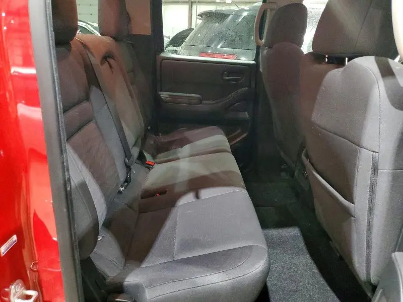 2022 NISSAN FRONTIER S  