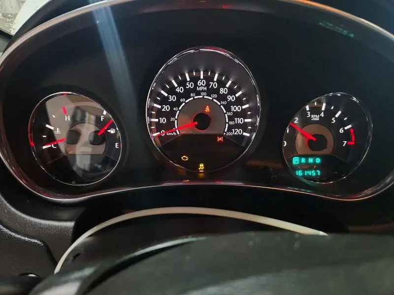 2014 CHRYSLER 200 LX  
