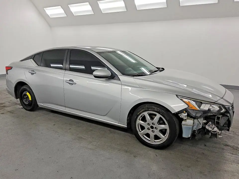 2020 NISSAN ALTIMA S  