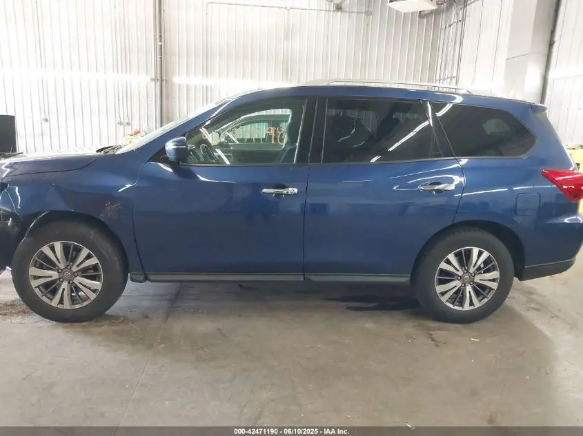 2019 NISSAN PATHFINDER S