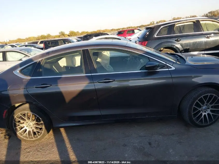 2015 CHRYSLER 200 LIMITED