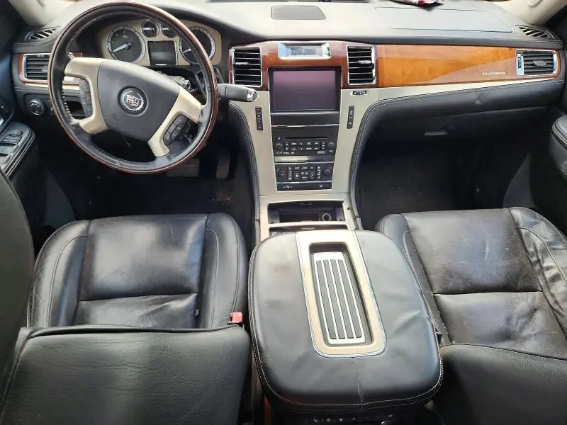 2012 CADILLAC ESCALADE PLATINUM  