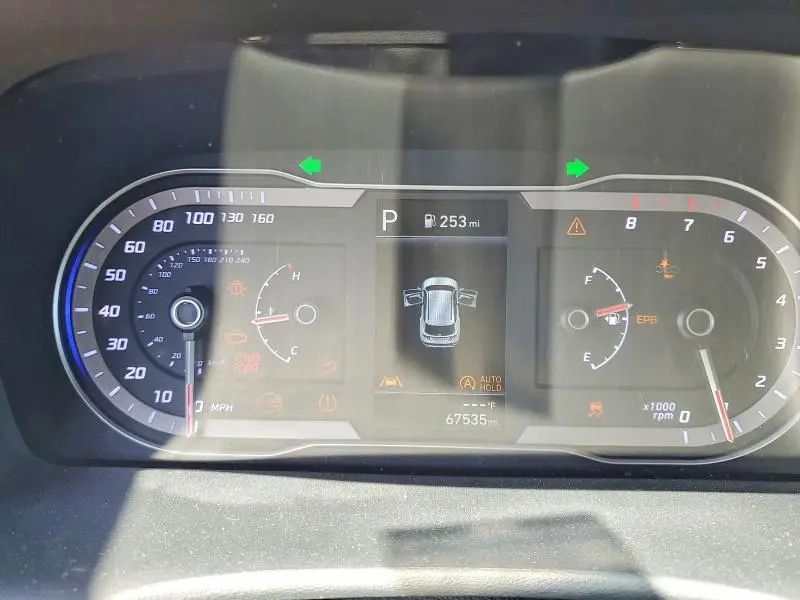 2023 HYUNDAI TUCSON SE  