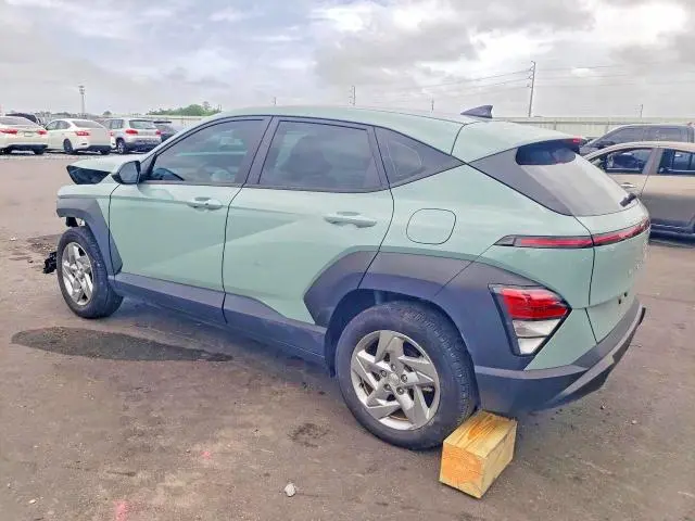 2024 HYUNDAI KONA SE  