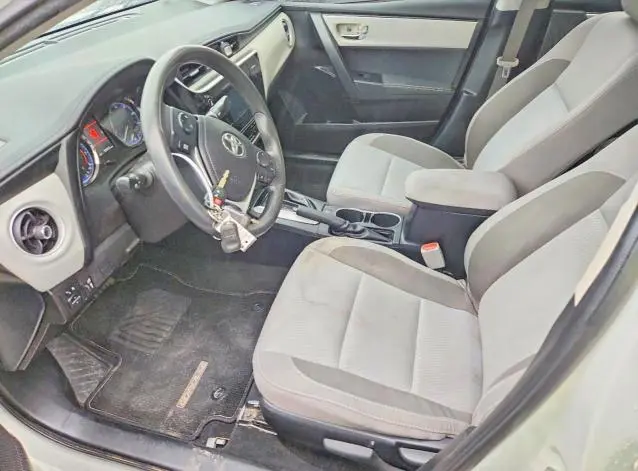 2017 TOYOTA COROLLA LE  