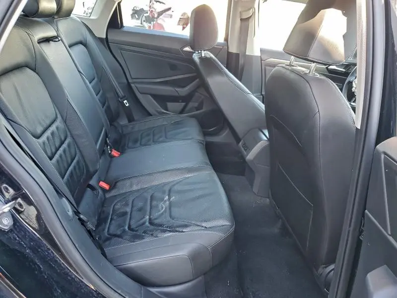 2021 VOLKSWAGEN JETTA SEL PREMIUM  
