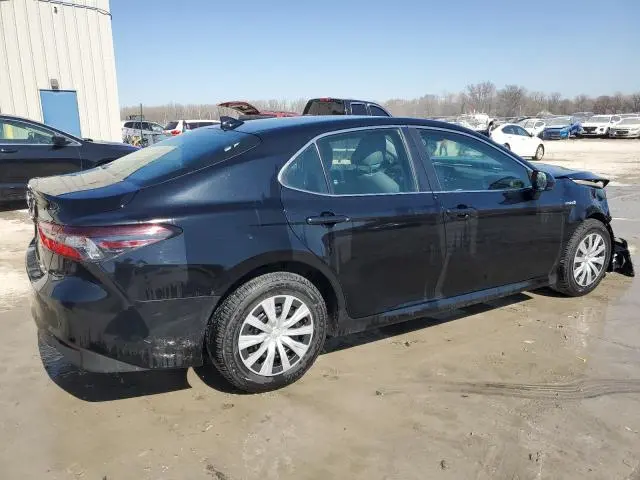 2021 TOYOTA CAMRY LE  