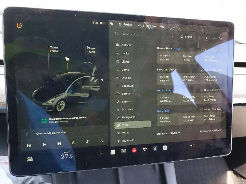 2022 TESLA MODEL 3   