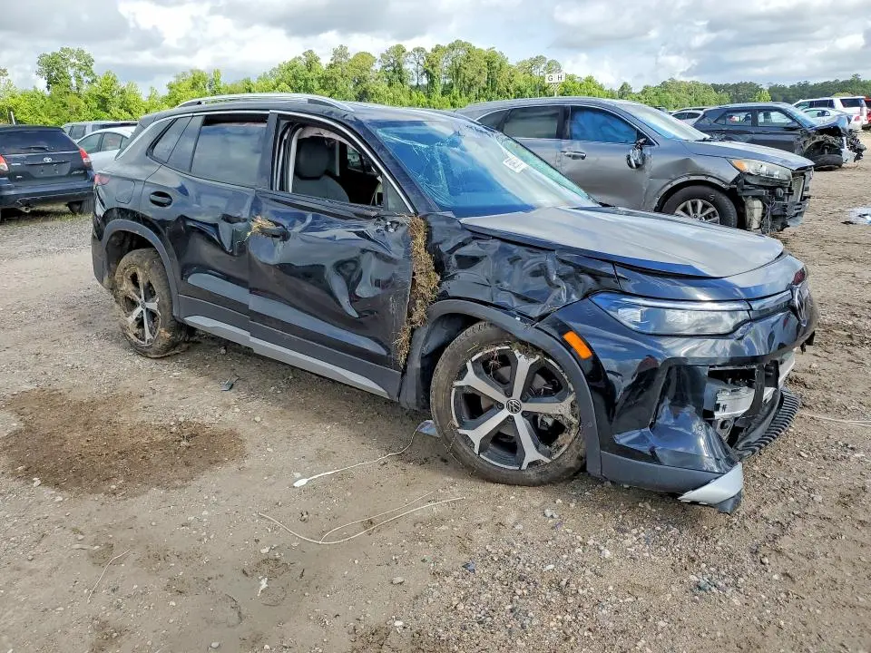 2025 VOLKSWAGEN TIGUAN SE  
