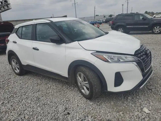 2024 NISSAN KICKS S  
