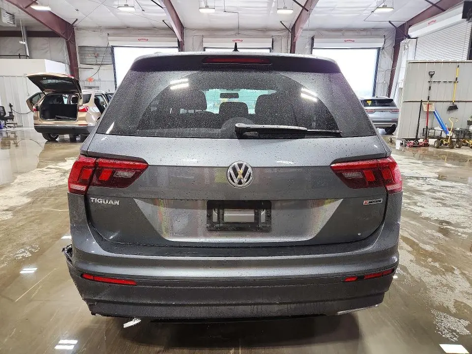 2021 VOLKSWAGEN TIGUAN S  
