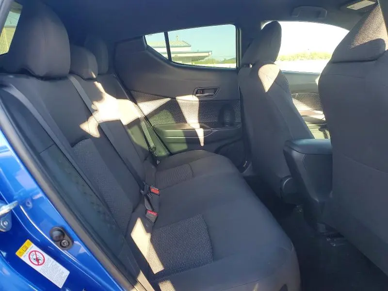 2018 TOYOTA C-HR XLE PREMIUM  