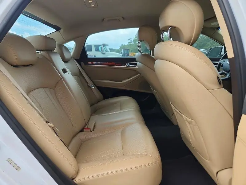 2016 HYUNDAI GENESIS 3.8L  