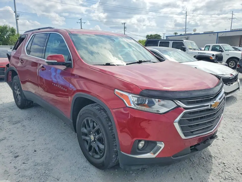 2020 CHEVROLET TRAVERSE LT  