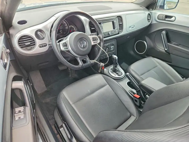 2013 VOLKSWAGEN BEETLE   