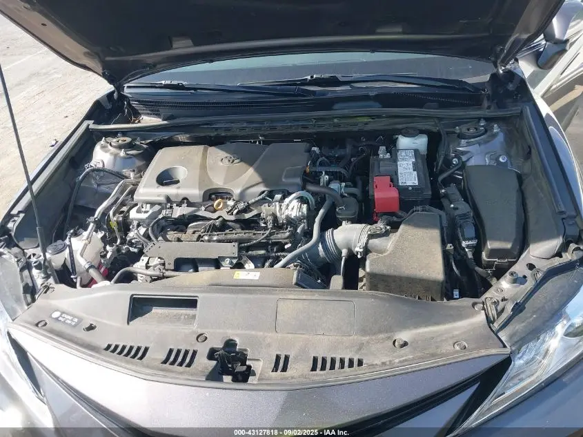 2022 TOYOTA CAMRY XLE