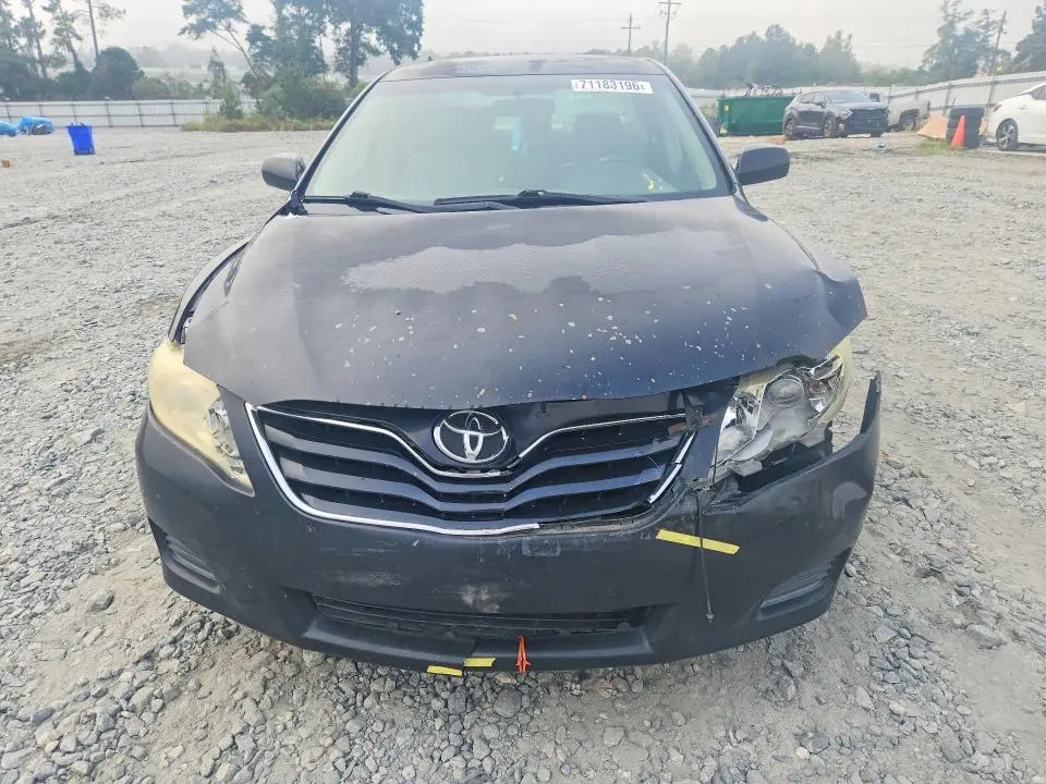 2011 TOYOTA CAMRY LE  
