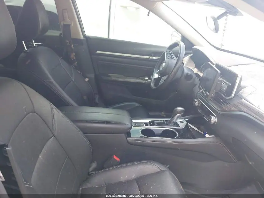 2021 NISSAN ALTIMA SL FWD