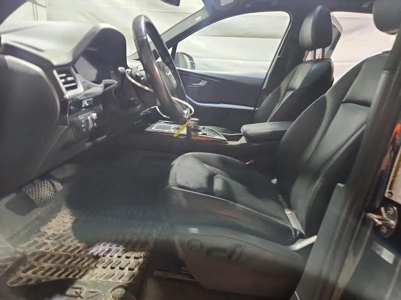 2017 AUDI Q7 PRESTIGE  