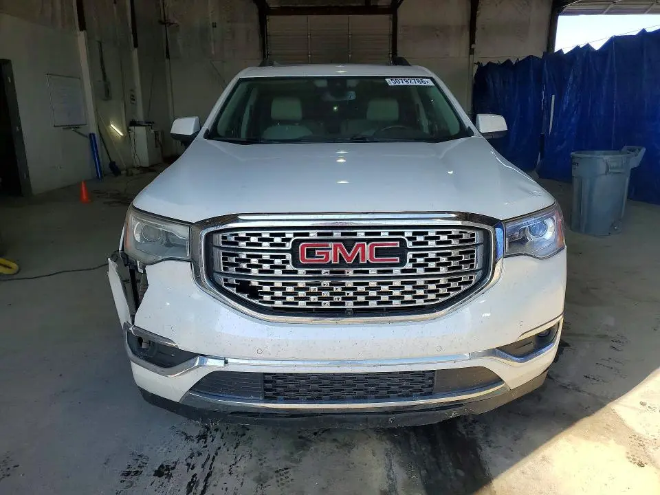 2017 GMC ACADIA   