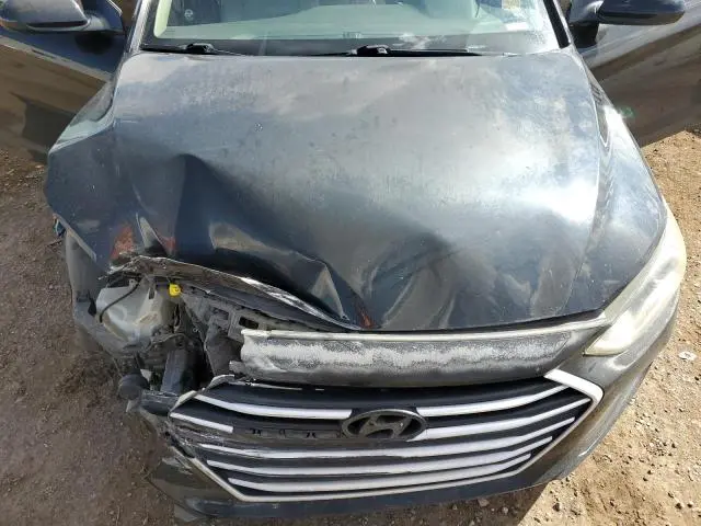 2017 HYUNDAI ELANTRA SE  