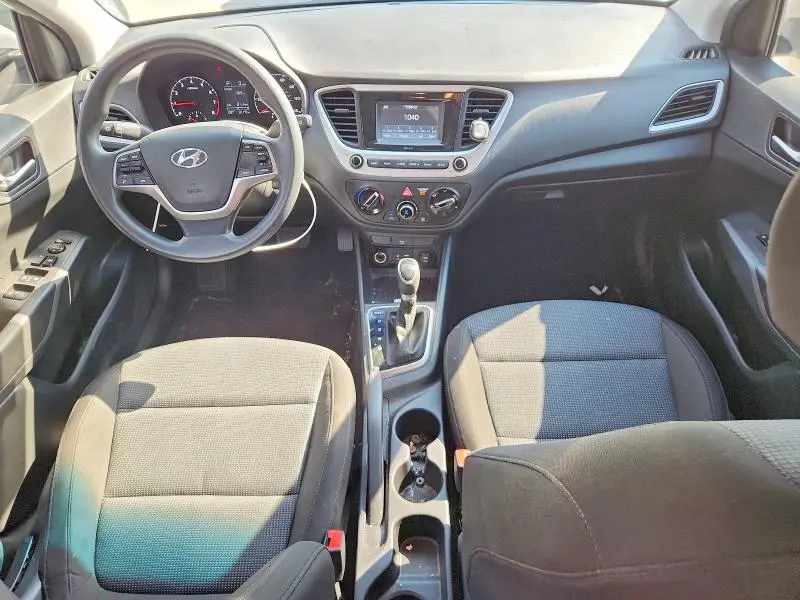 2022 HYUNDAI ACCENT SE  