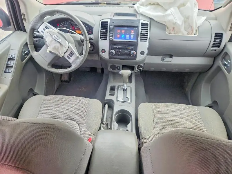 2019 NISSAN FRONTIER SV  