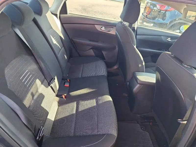 2021 KIA FORTE FE  