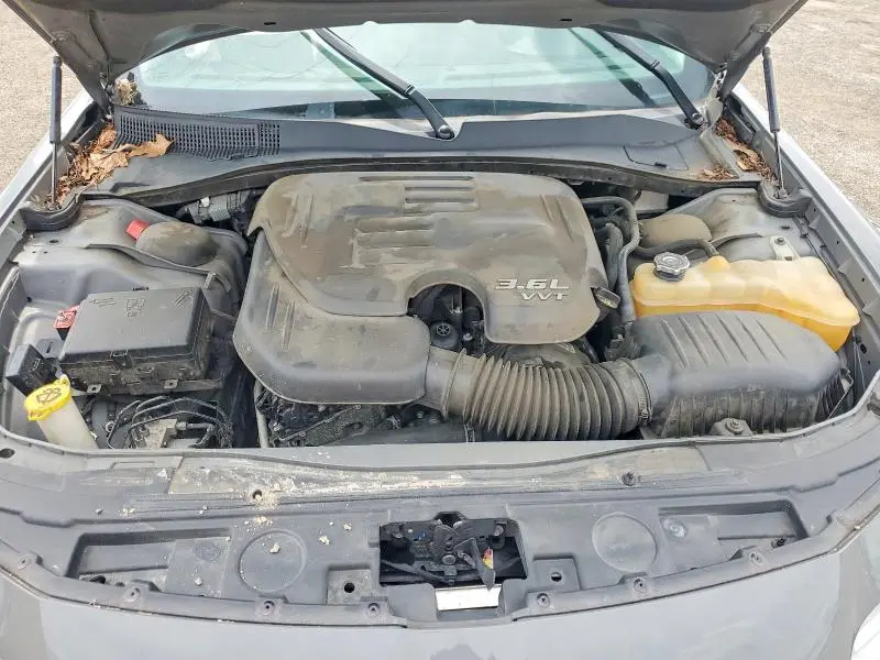 2019 CHRYSLER 300 LIMITED  