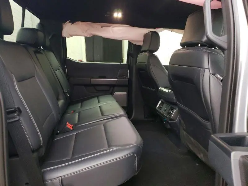 2025 FORD F150 LARIAT  