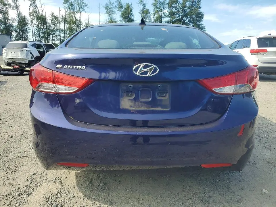 2012 HYUNDAI ELANTRA GLS  