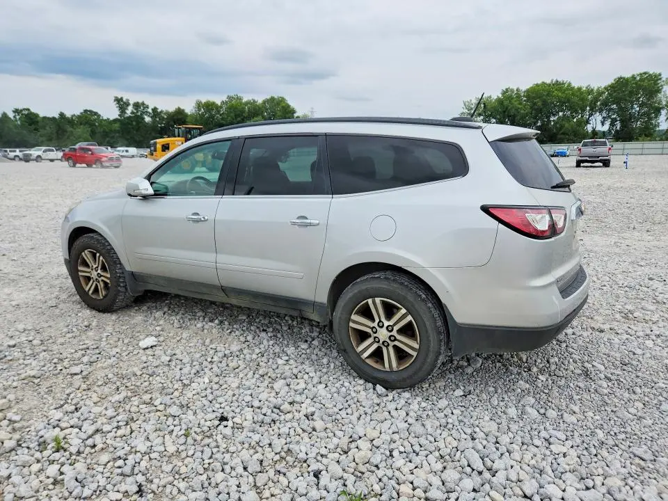 2016 CHEVROLET TRAVERSE LT  