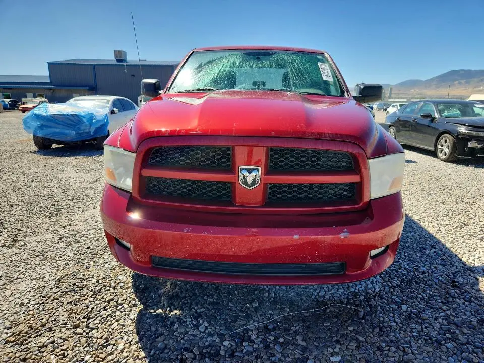 2012 DODGE RAM 1500 ST  