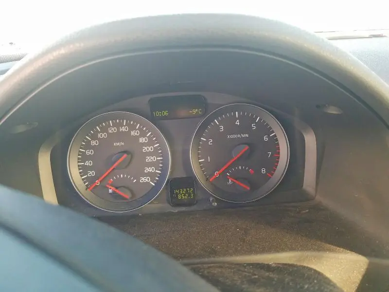 2010 VOLVO S40 2.4I  