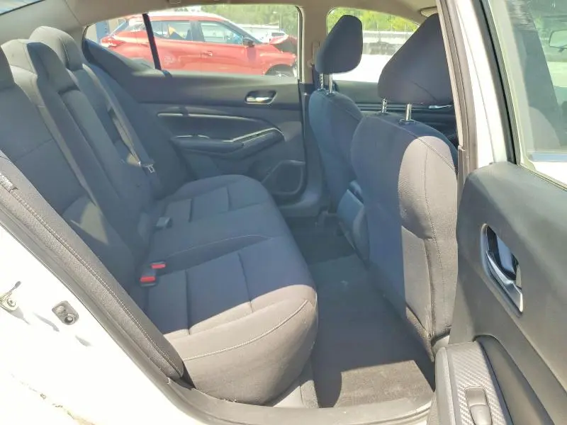 2022 NISSAN ALTIMA S  